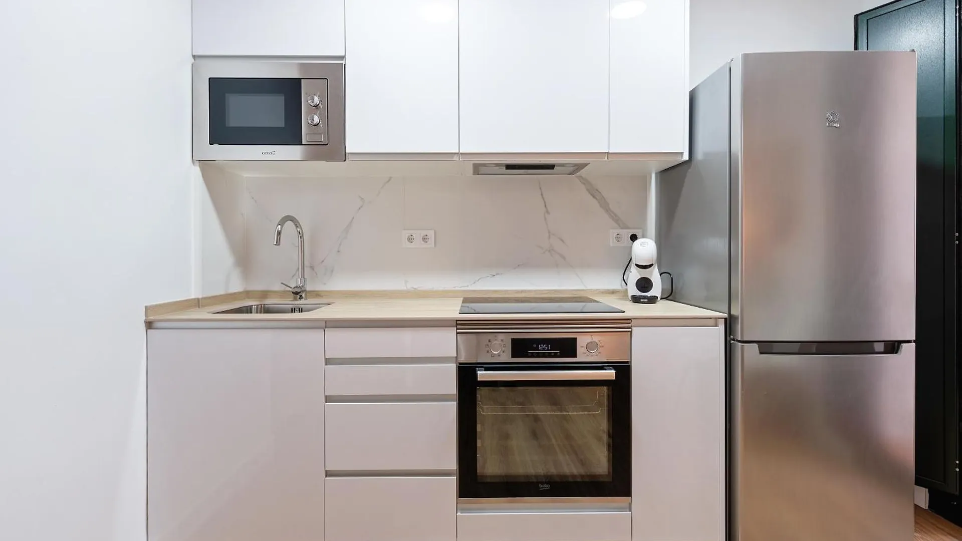 Hauzify I Domus Merceria Tarragona Apartment