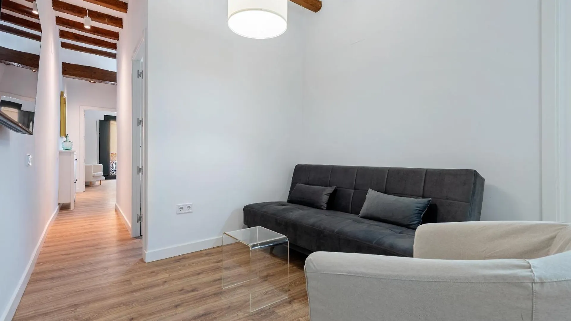 Hauzify I Domus Merceria Tarragona Apartment